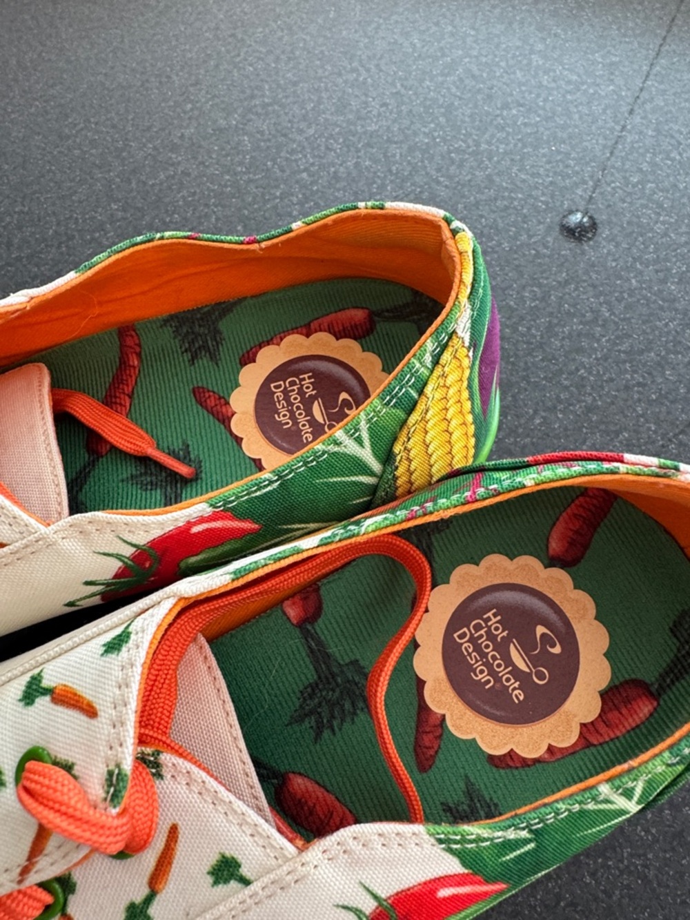 Go green hot chocolate vegetable canvas sneakers - Picture 15 of 16
